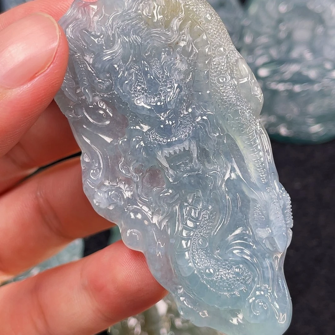 颈饰未镶嵌翡翠6，