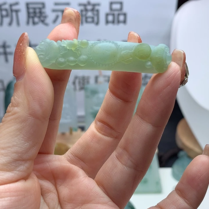 定制翡翠未镶嵌天然翡翠