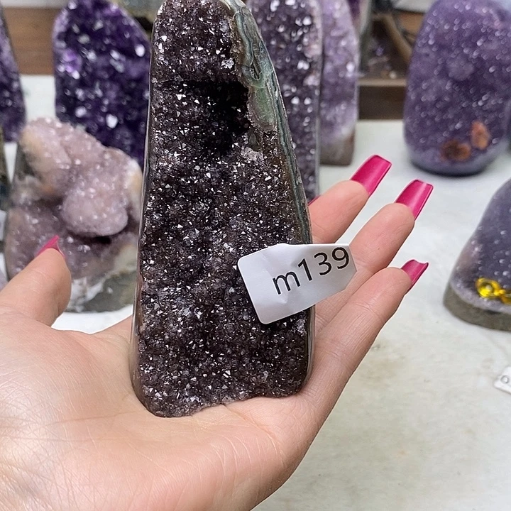 大型摆件（非配饰）紫晶未镶嵌