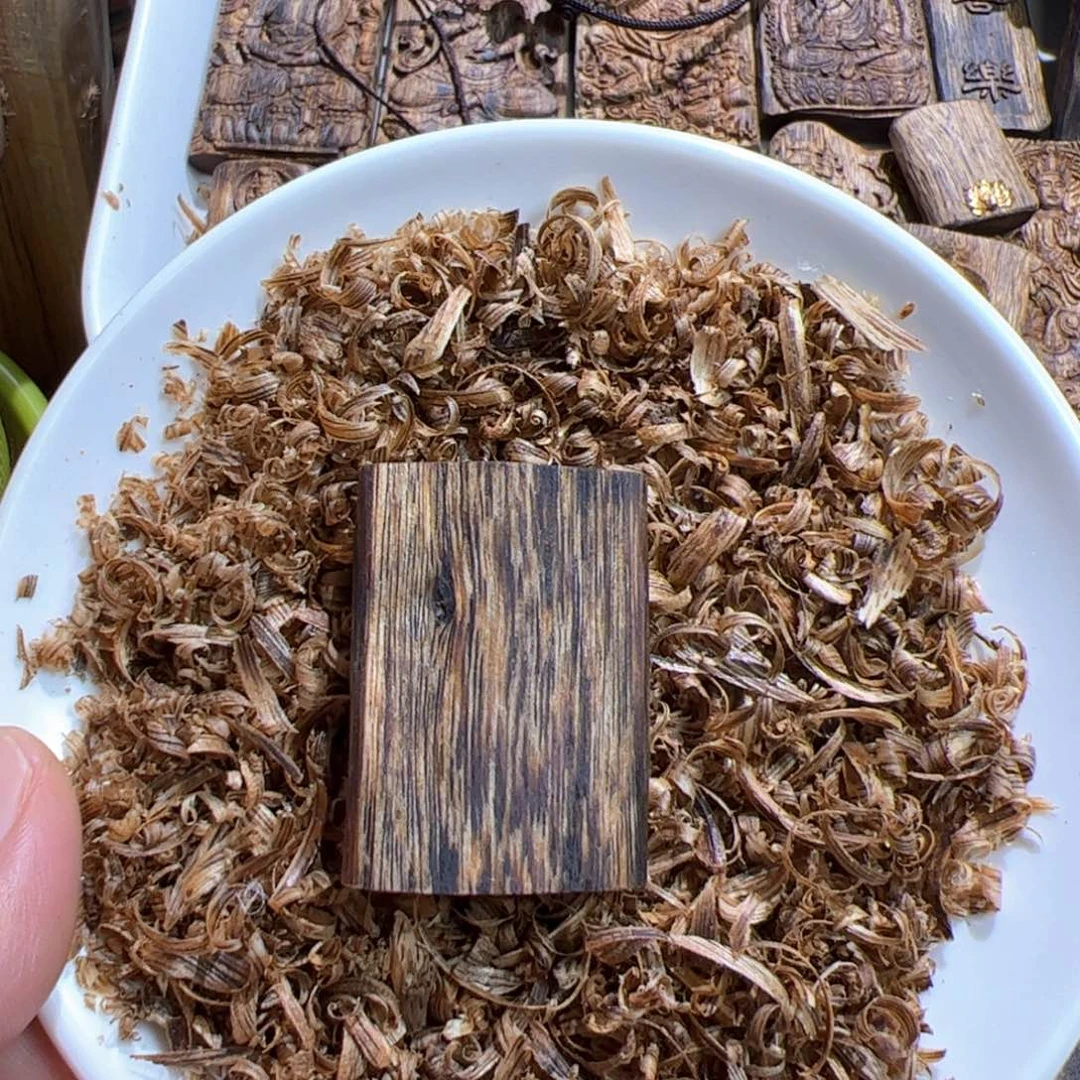 沉香沉香碎屑白棋素牌7.克+