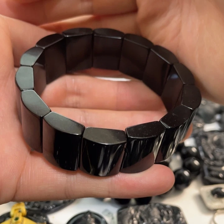 吊坠(不含链)未镶嵌翡翠24