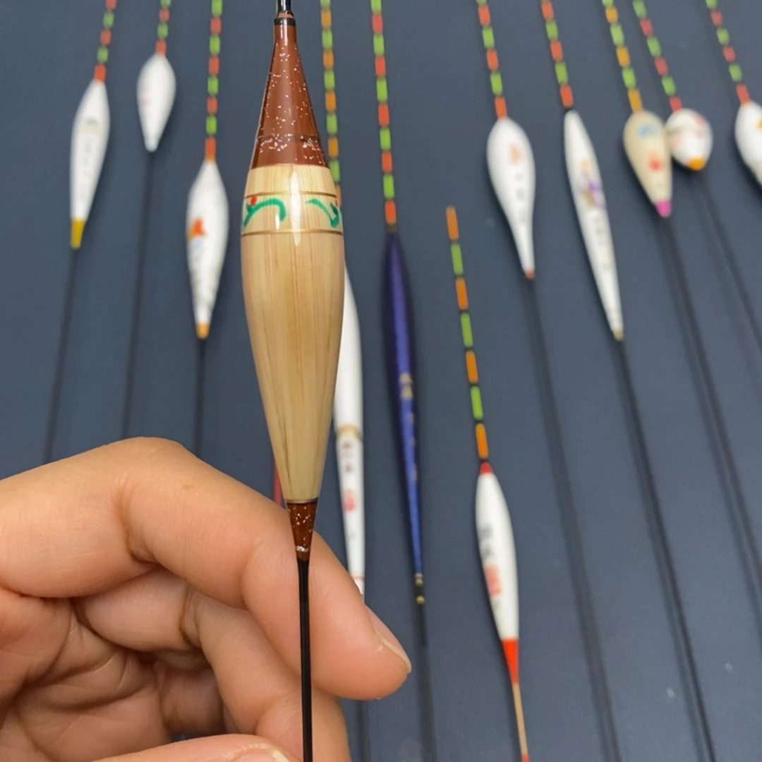 淩***心芦苇带壳芦苇夜光漂3支