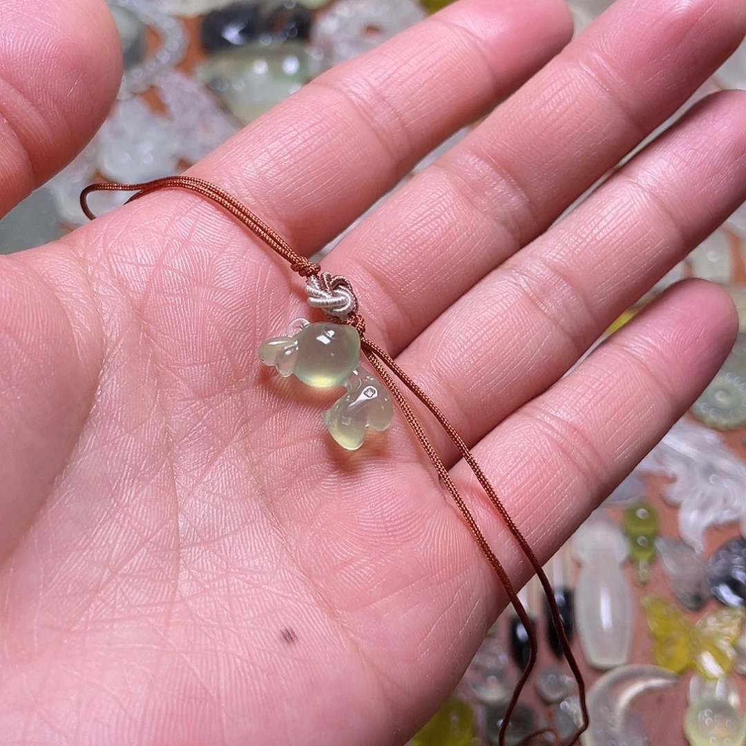 梅***花蛇纹石玉未镶嵌吊坠