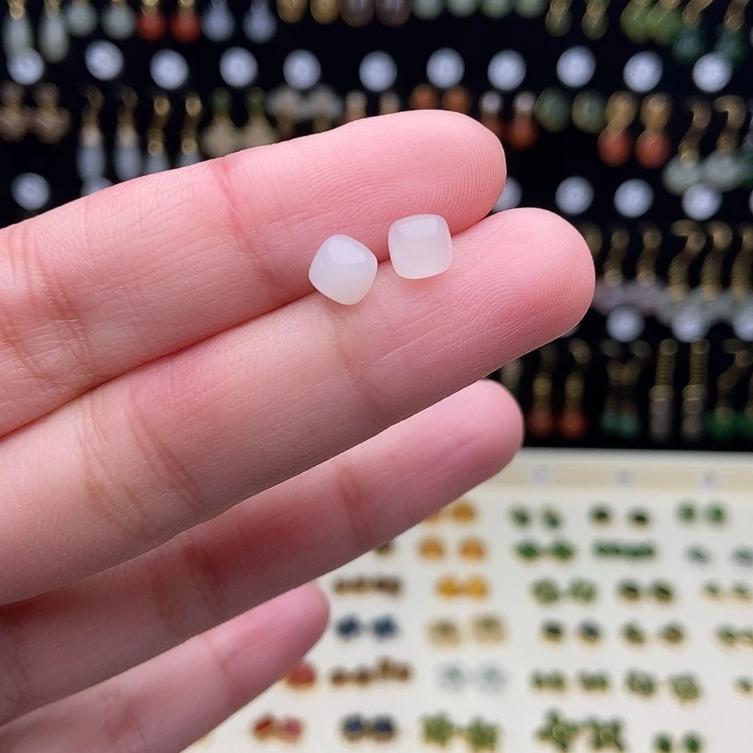 和田玉银S925镀金镶嵌耳饰