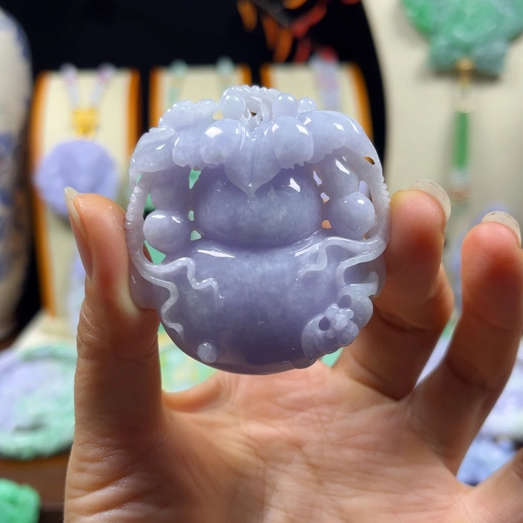 翡翠未镶嵌颈饰三****雪天然翡翠