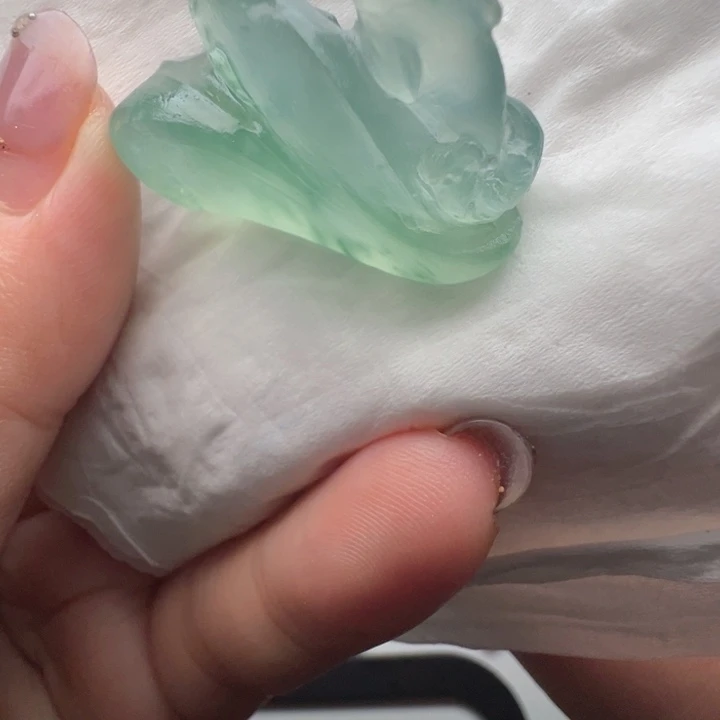 定制翡翠未镶嵌包抛光