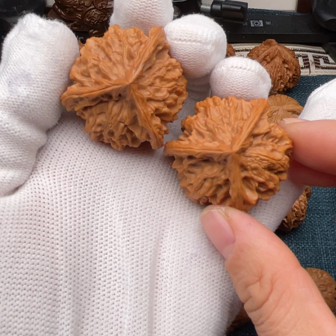 文玩核桃把件38全品盘山奔