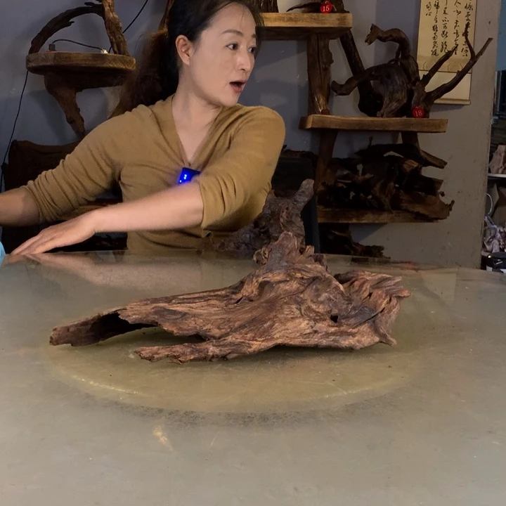 ，***H天然的云南紫柚木会黄水