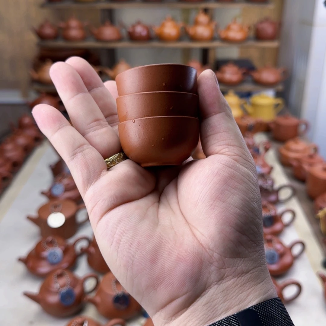 紫砂茶壶杨*森朱泥小杯7个