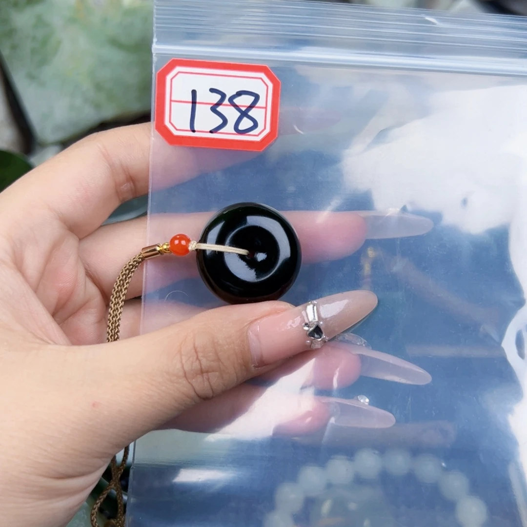 和田玉和田玉挂件未镶嵌