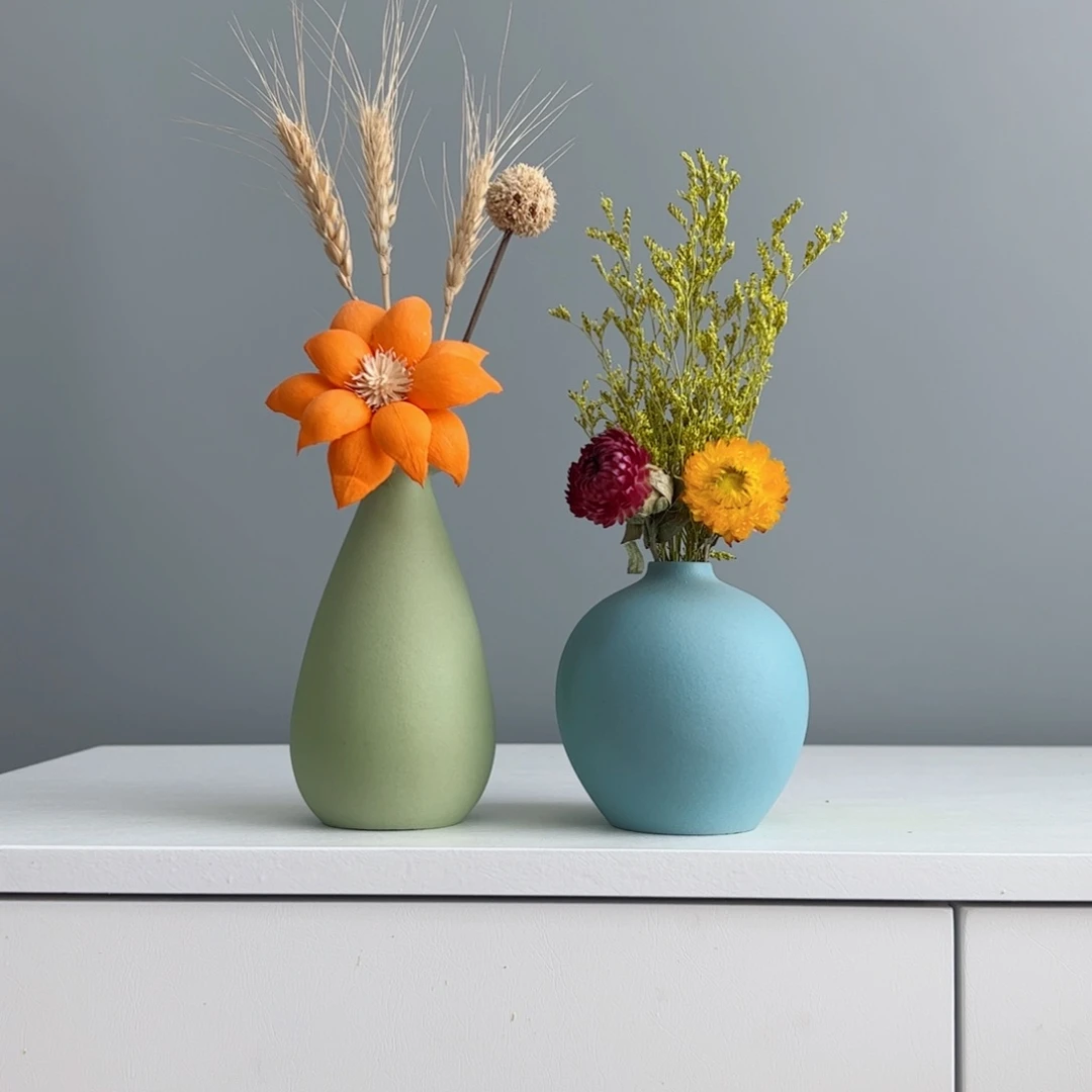摆件陶瓷小花瓶摆件含花总高约20-30cm