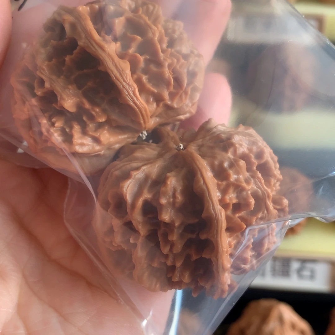 李***哥木质类文玩核桃邢台元宝