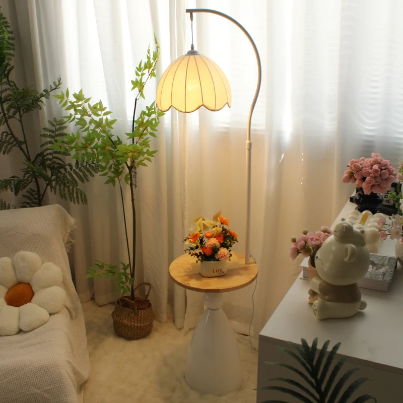 法式田园卧室客厅置物架床头柜落地灯一体奶油风网红立式沙发台灯