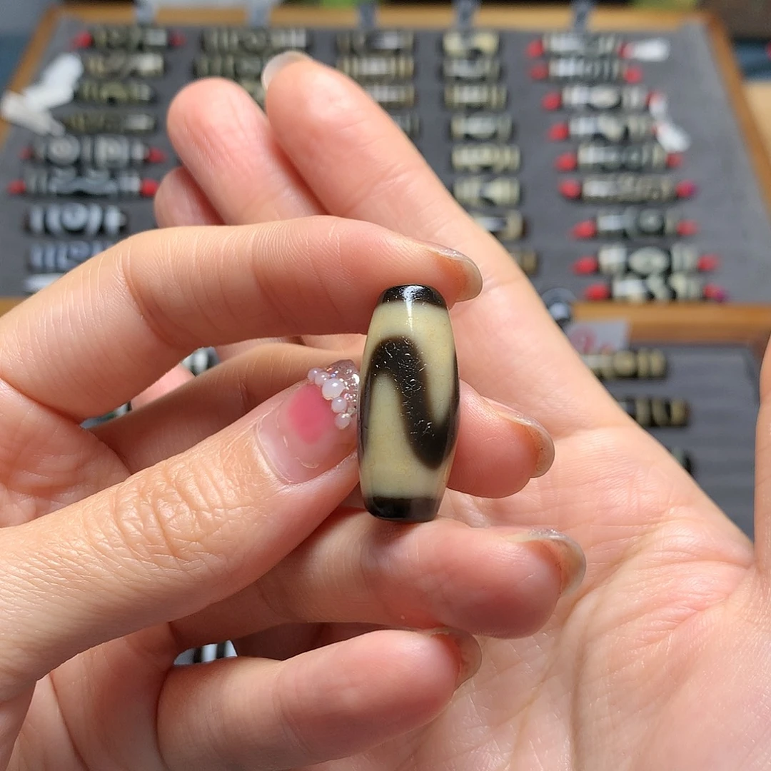 玛瑙/玉髓吊坠(赠链)未镶嵌