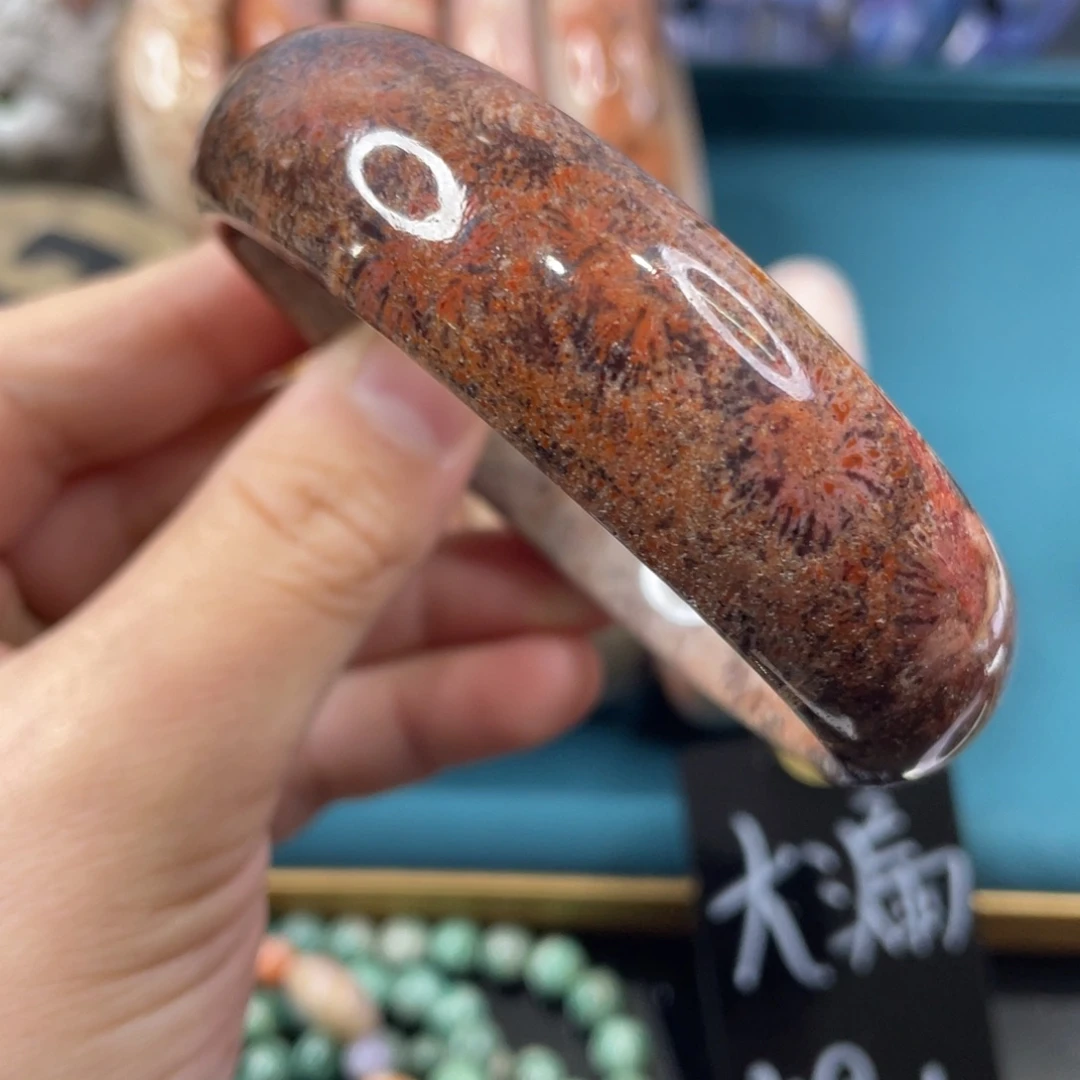 未镶嵌手镯硅化玉