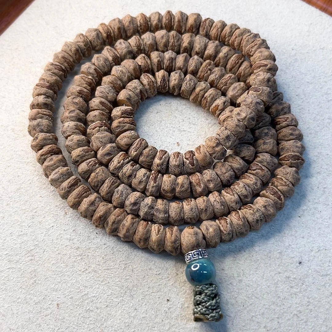 柏香籽/百香籽吊坠?- A028