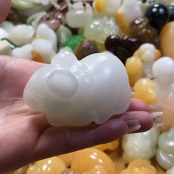 完全开放手把件老鼠