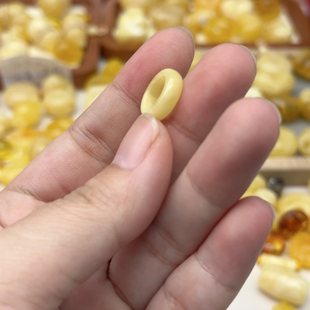 裸石蜜蜡未镶嵌天然