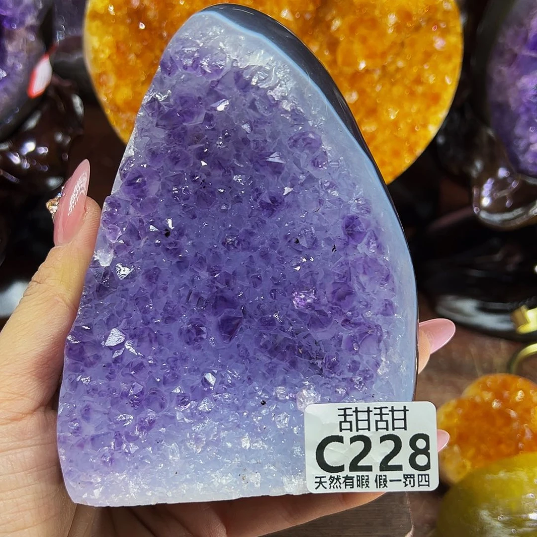 水晶大型摆件未镶嵌