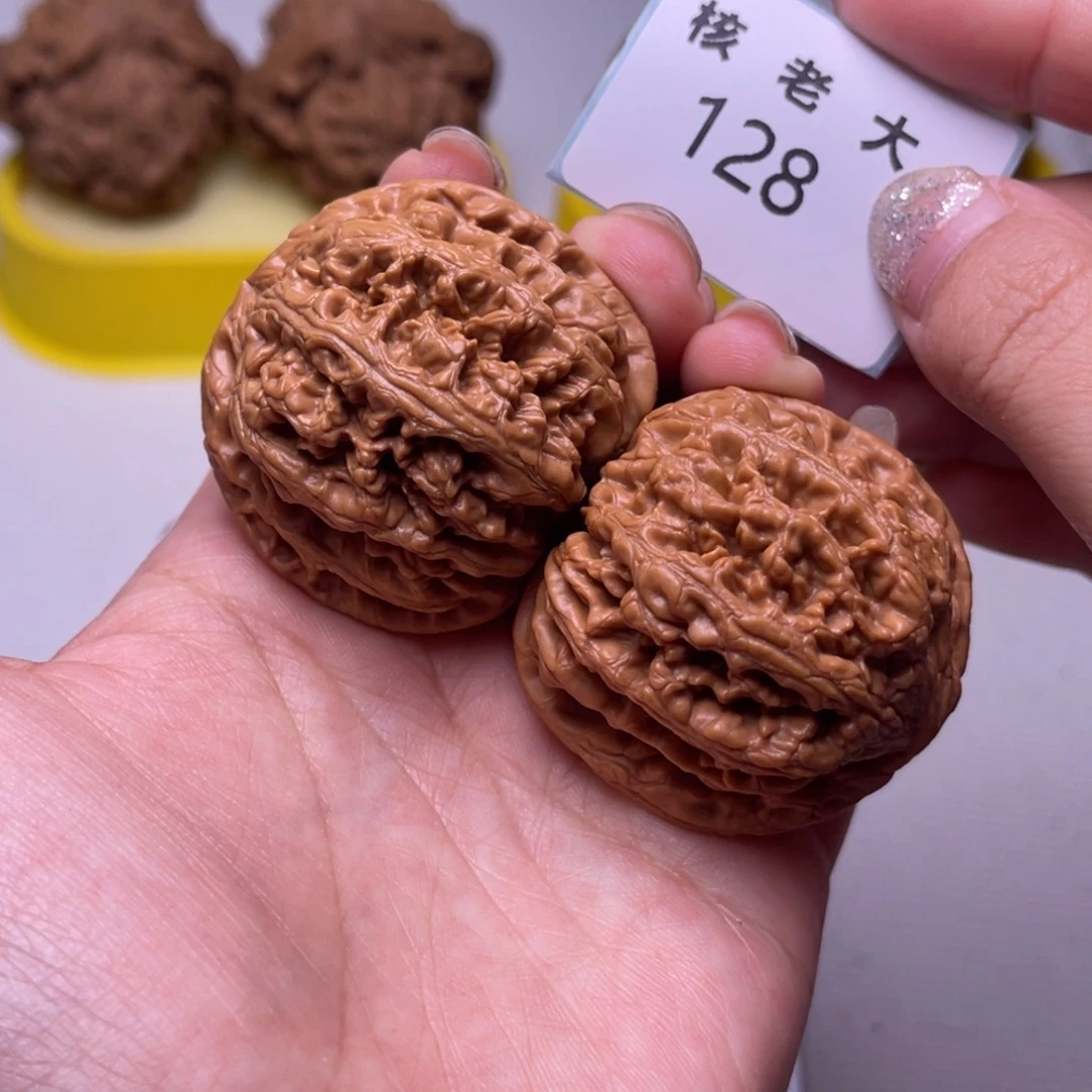 文玩核桃把件粗筋43.128