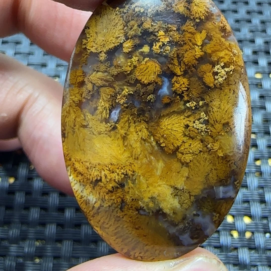 玛瑙/玉髓吊坠合金气**身