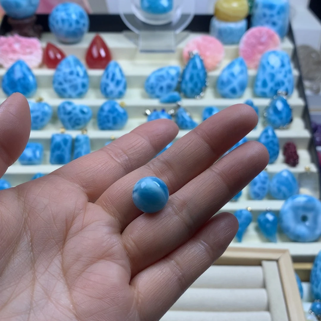 针钠钙石（海纹石）珠宝半成品未镶嵌媟*花