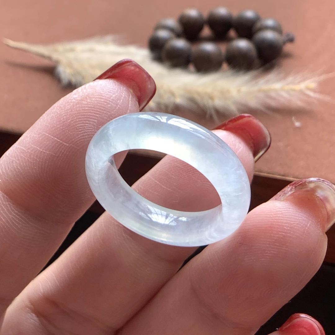 C0417 15号内径17.6-6.1-3.9老坑冰起莹光戒指天然翡翠冰透无纹裂