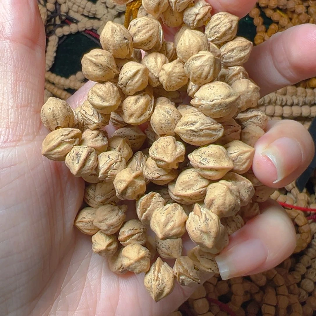 吊坠柏香籽/百香籽亭*