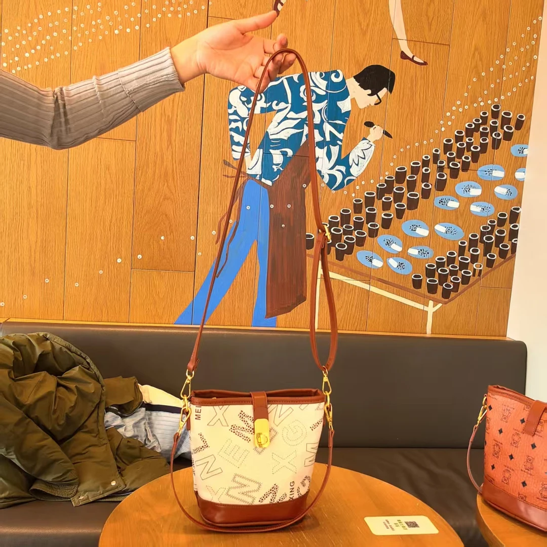 2025年新款水桶包发财上班桶手提袋