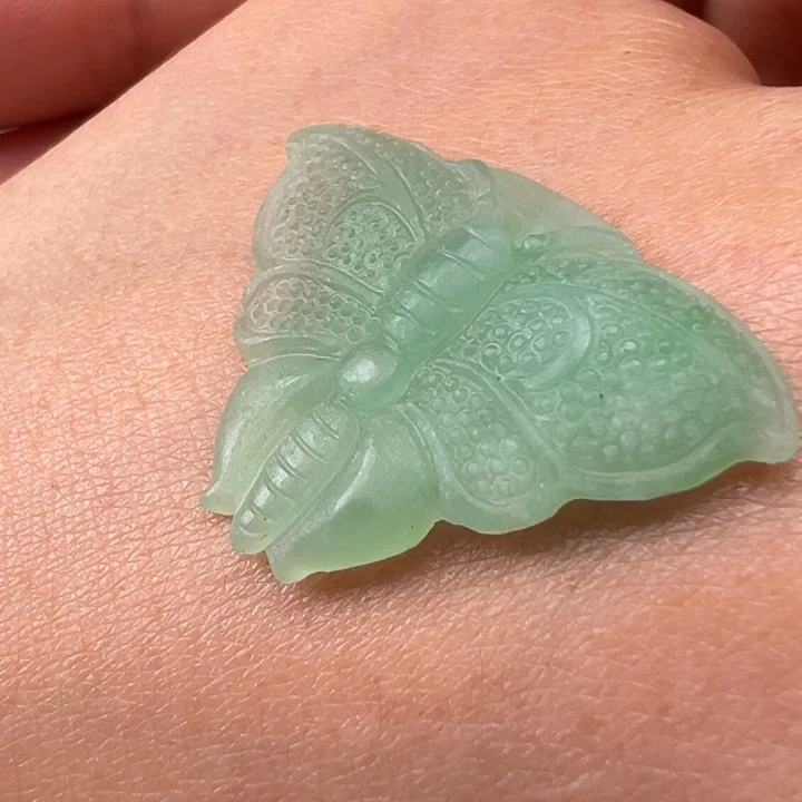 定制翡翠未镶嵌蝴蝶