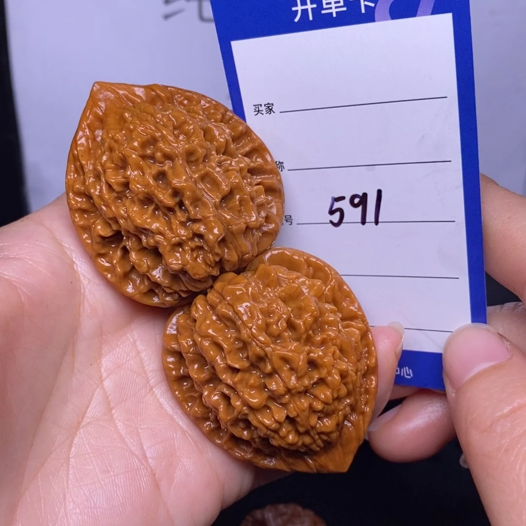 文玩核桃把件591/43官帽