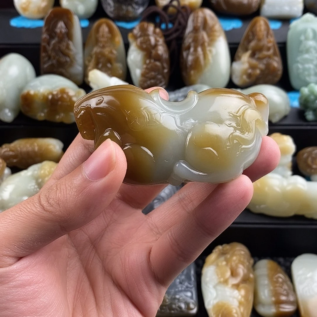 和田玉挂件未镶嵌一**你