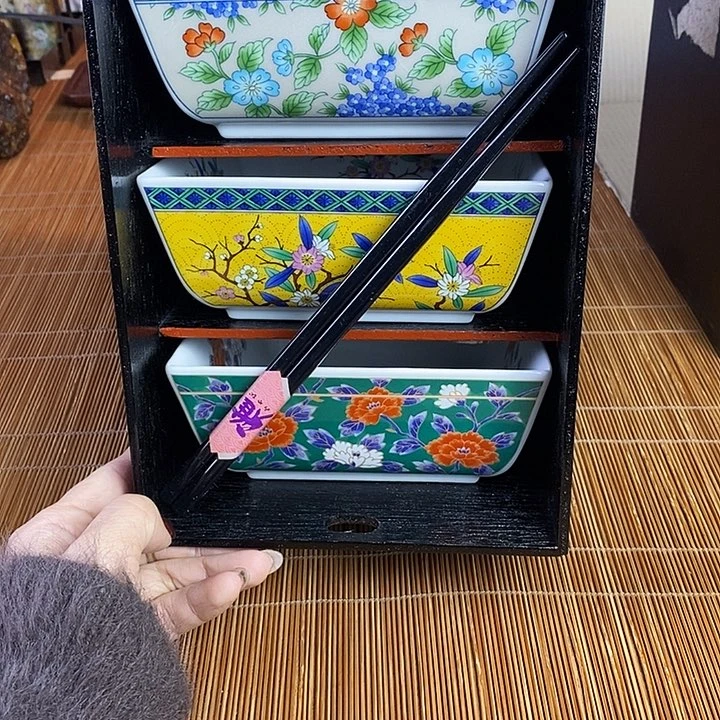 瓷器木器铜铁器花瓶杯子