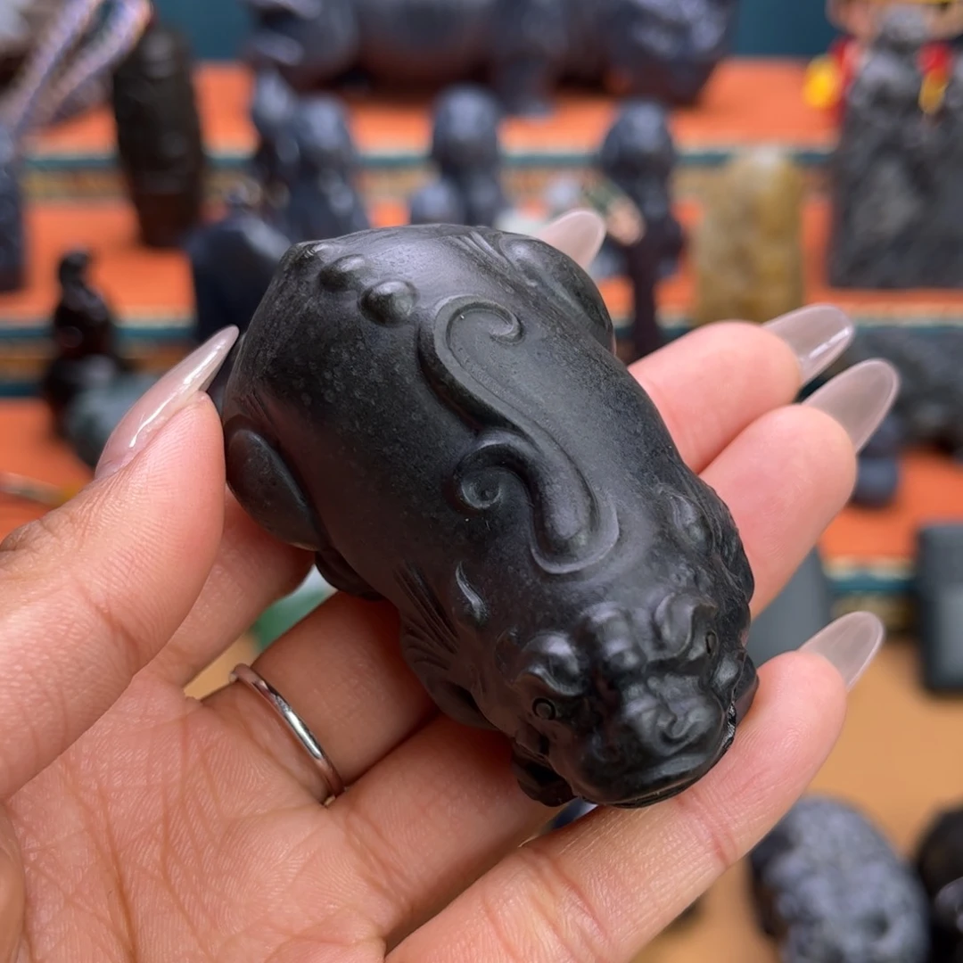 未镶嵌和田玉挂件金**?