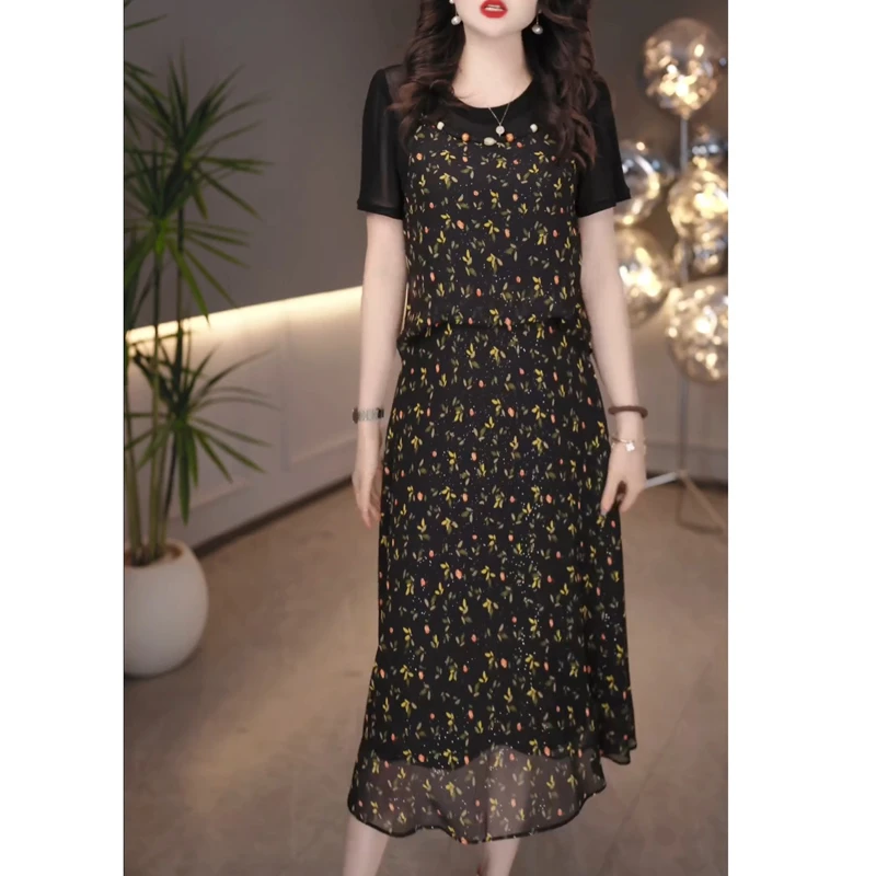 2025年新款夏季高级气质洋气时尚碎花优雅中长款显瘦假两件连衣裙