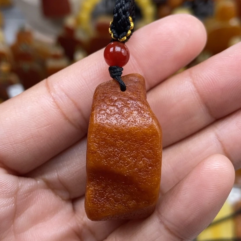 【闪购商品】琥珀颈饰未镶嵌