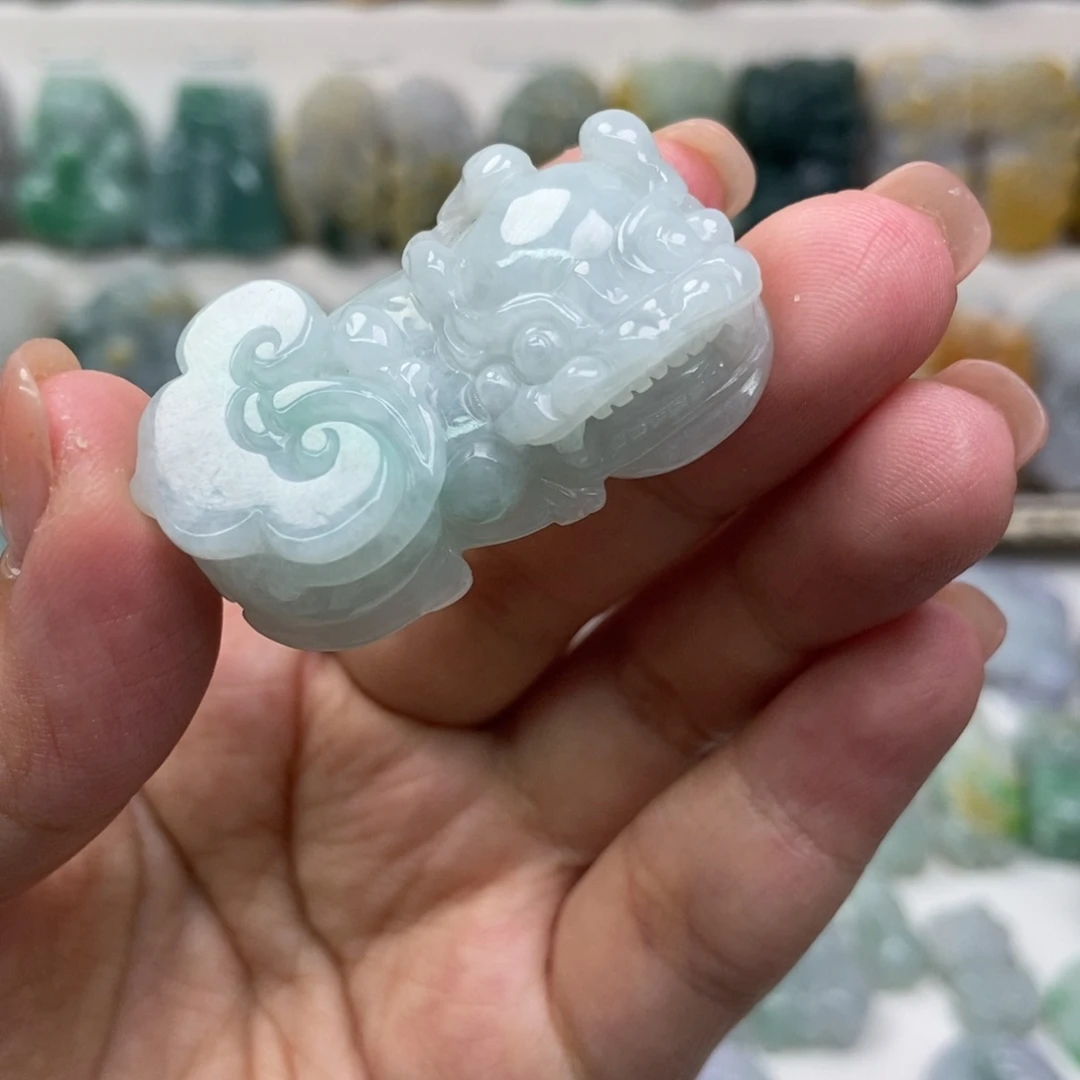 吊坠(赠链)未镶嵌翡翠