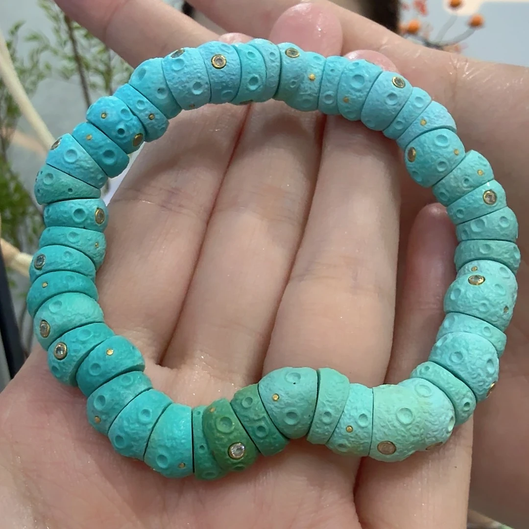 绿松石未镶嵌珠宝奇石