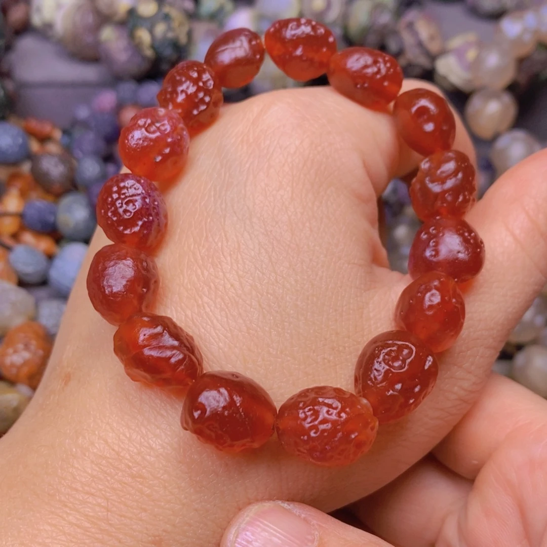 合金颈饰玛瑙/玉髓