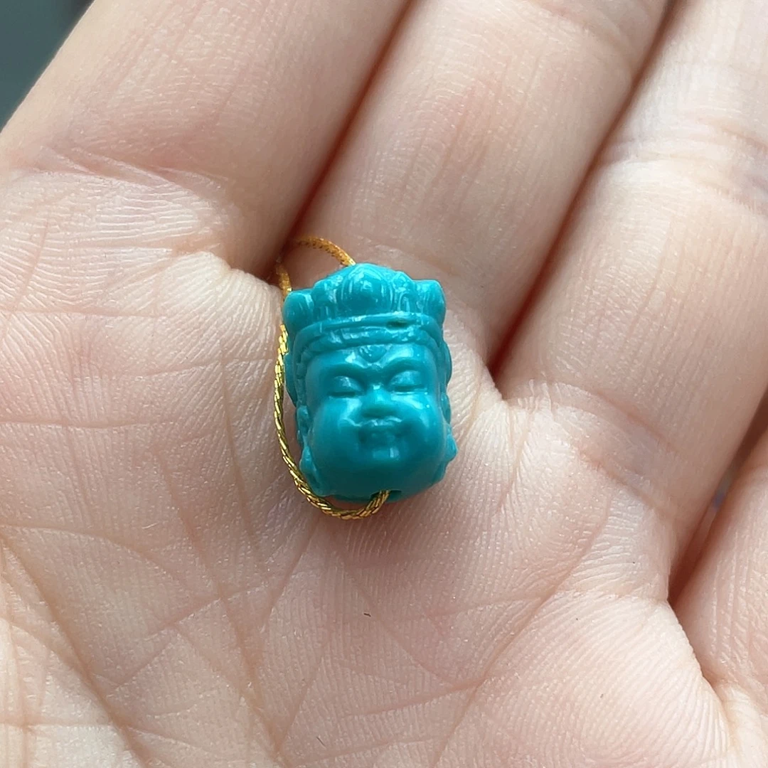 绿松石未镶嵌颈饰