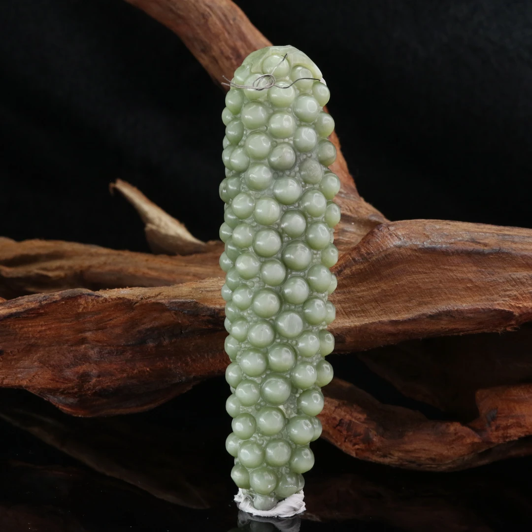 31和田玉碧玉猫眼葡萄/300055上海嘉禾拍卖