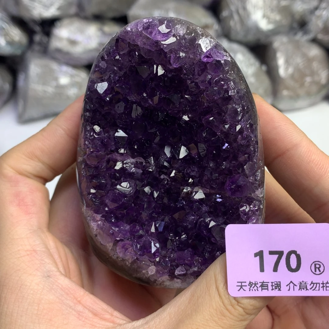 未镶嵌水晶大型摆件（非配饰）