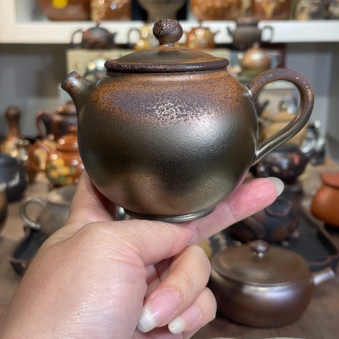 壶薄胎柴烧球孔180毫升左右微瑕