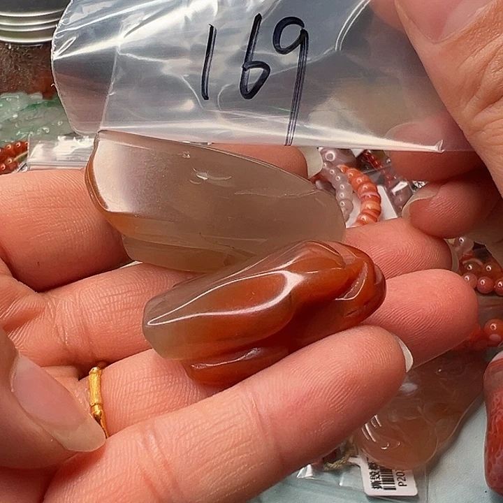 大****南红玛瑙未镶嵌配饰169