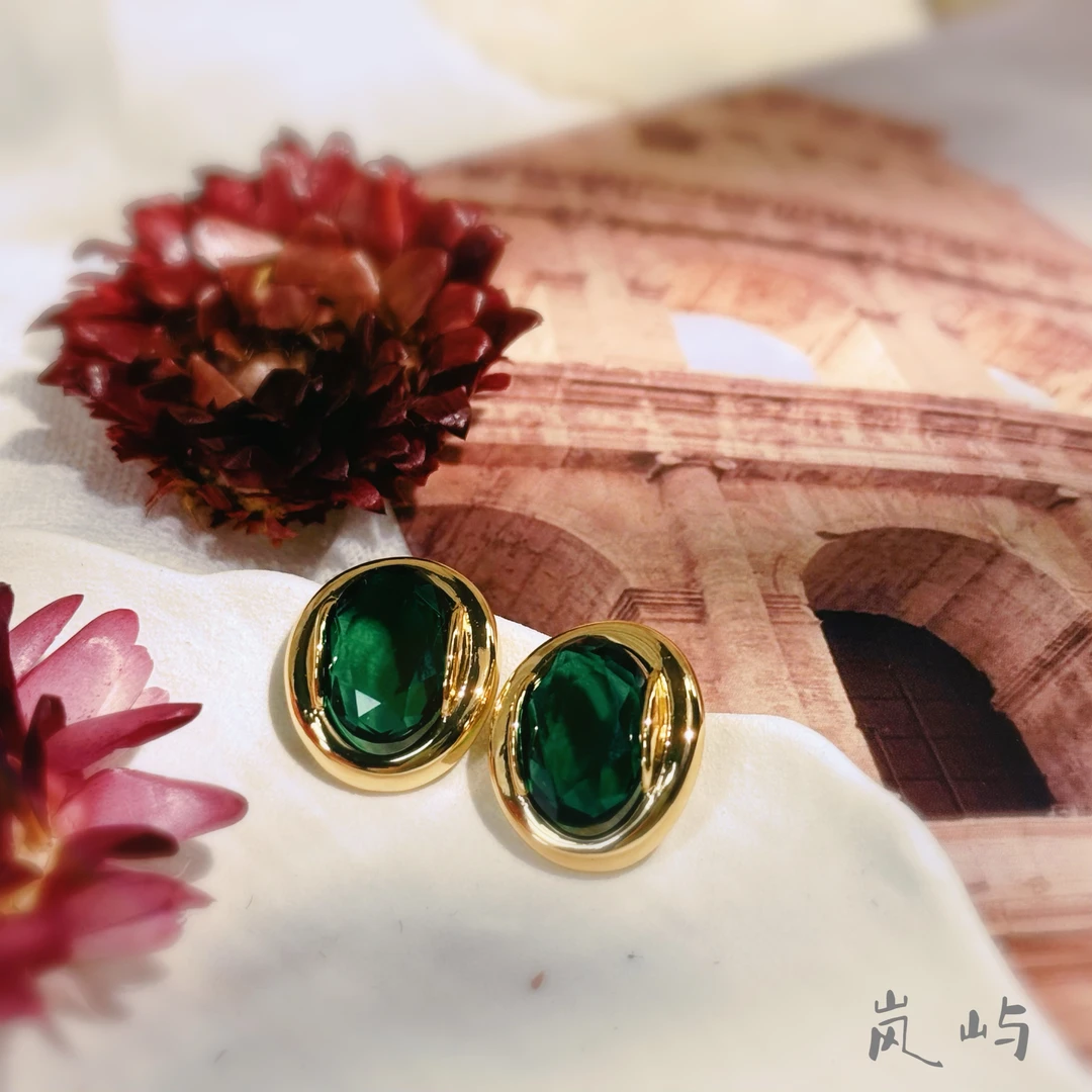 铜合金锆石耳饰 vintage中古风复古绿耳钉金色复古/宫廷耳饰