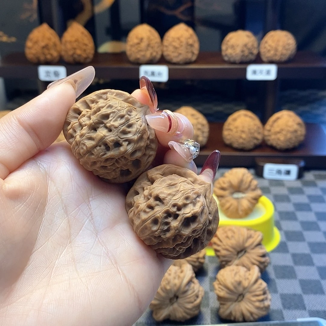 核桃把件正宗白蛇谷核桃卡37白茬全品