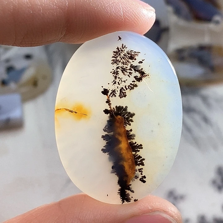 玛瑙/玉髓颈饰未镶嵌