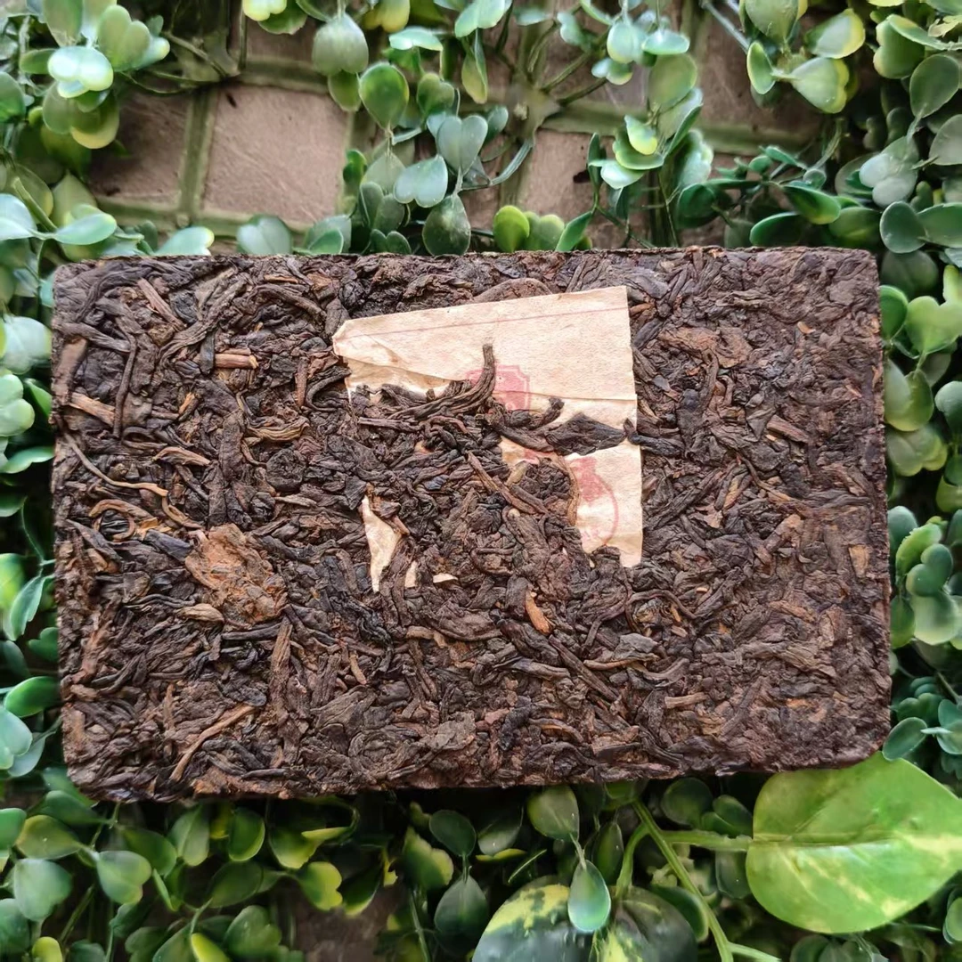 雨腾古茶  “菩T·天Z” “六”250g/砖（6月16）