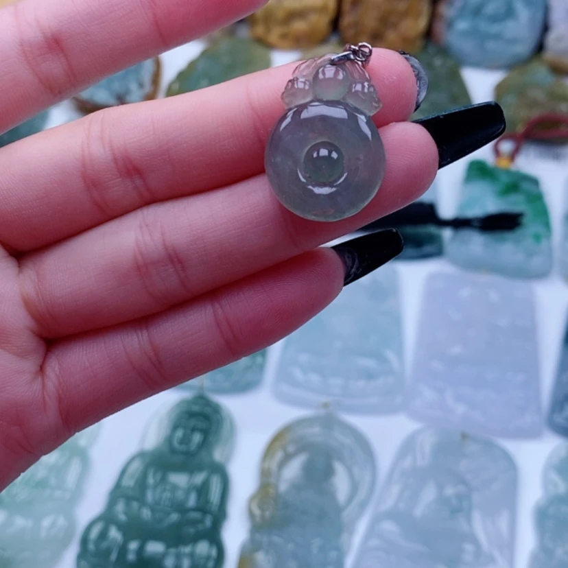 【闪购商品】颈饰未镶嵌翡翠