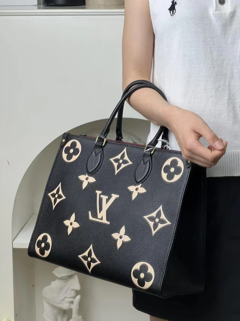 99新 LouisVuitton/路易威登 onthego中号黑白花/优品